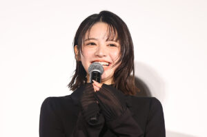 鎮西寿々歌「FRUITS ZIPPER」6人からサプライズ祝福に涙!「“コワイイ”ものを観て」1