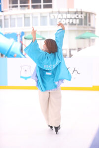 高橋成美 真夏の屋外『白くまくん COOL PARK 2026』で華麗なスケーティング！ヒコロヒーから金言もらう12