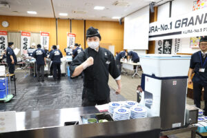 くら寿司『KURA-No.1 GRAND PRIX 2026』開催で優勝は城東今福店!スタッフの技光る16