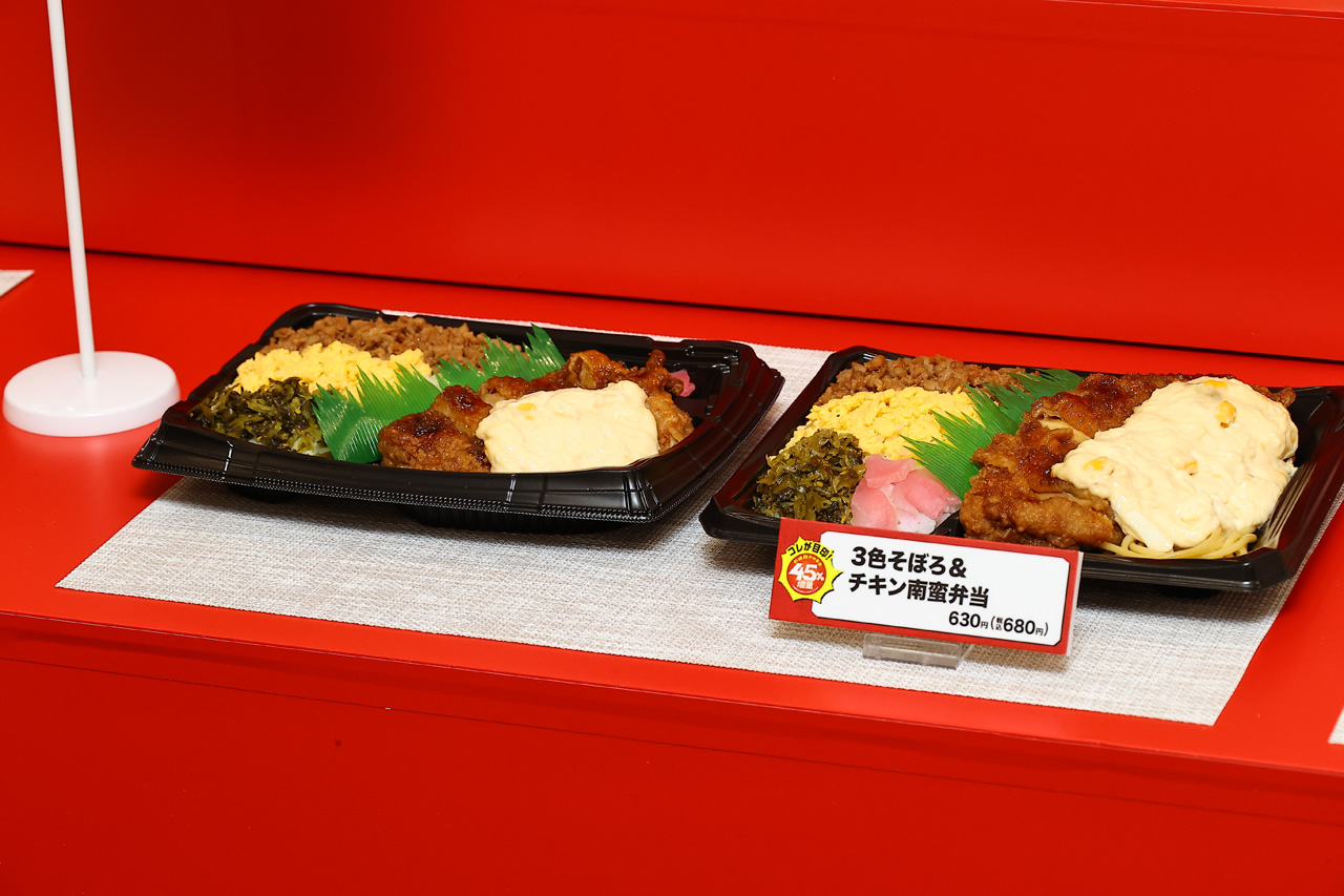 ファミリーマート8月4日から『お値段そのまま おかわり45%増量作戦』!増量ファミチキなど13品発表9