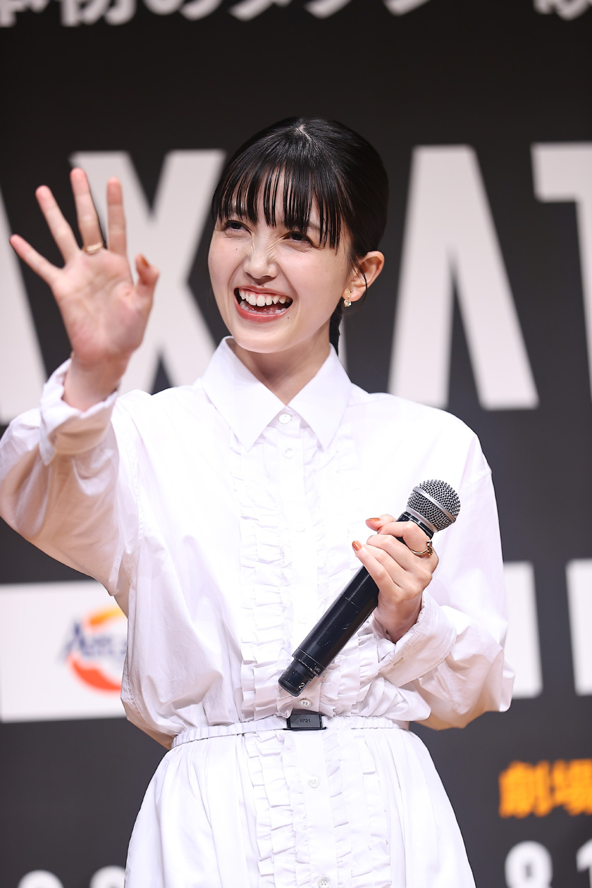 久保史緒里『恒星の向こう側』評価で映画『世界は美しいと誰かが言った』抜擢!監督「久保さんで良かった」6