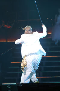 岡宮来夢 帝コンで刀剣乱舞楽曲で歌唱&堂本光一と斬りあい!「混ぜるな危険」を混ぜちゃった?9
