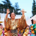 松平健『神宮外苑花火大会』ステージで『マツケンサンバII』など4曲パフォーマンス