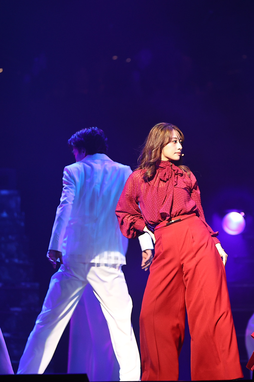 桜井玲香 帝コンで乃木坂46楽曲披露で豪華バックダンサーも!新帝劇にも「立ちたい」と希望10