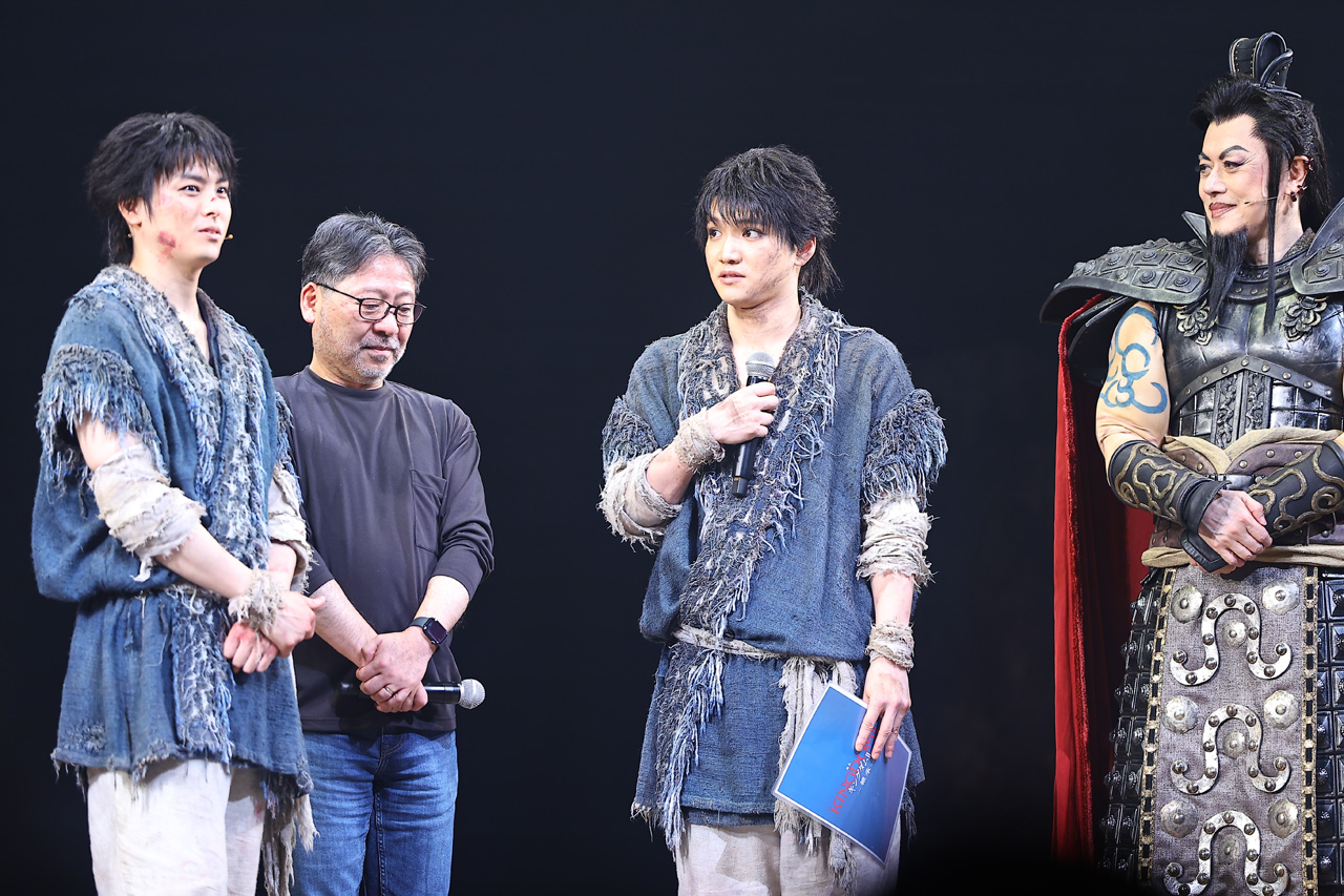 舞台『キングダムⅡ-継承-』開幕!三浦宏規「舞台を志してよかった」高野洸「貴重な機会」9