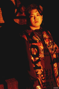 福澤侑、spi、YUKI、Daiki、AKIRA TAKANO、阿部顕嵐、皇希、青海伶8人で『XAOSX』結成5