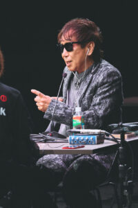 『TMNETWORK QUANTUM キク・ミル・ヨム観測日』公式レポ!小室哲哉「恋愛が一番ハマるかな」な“二進法”7