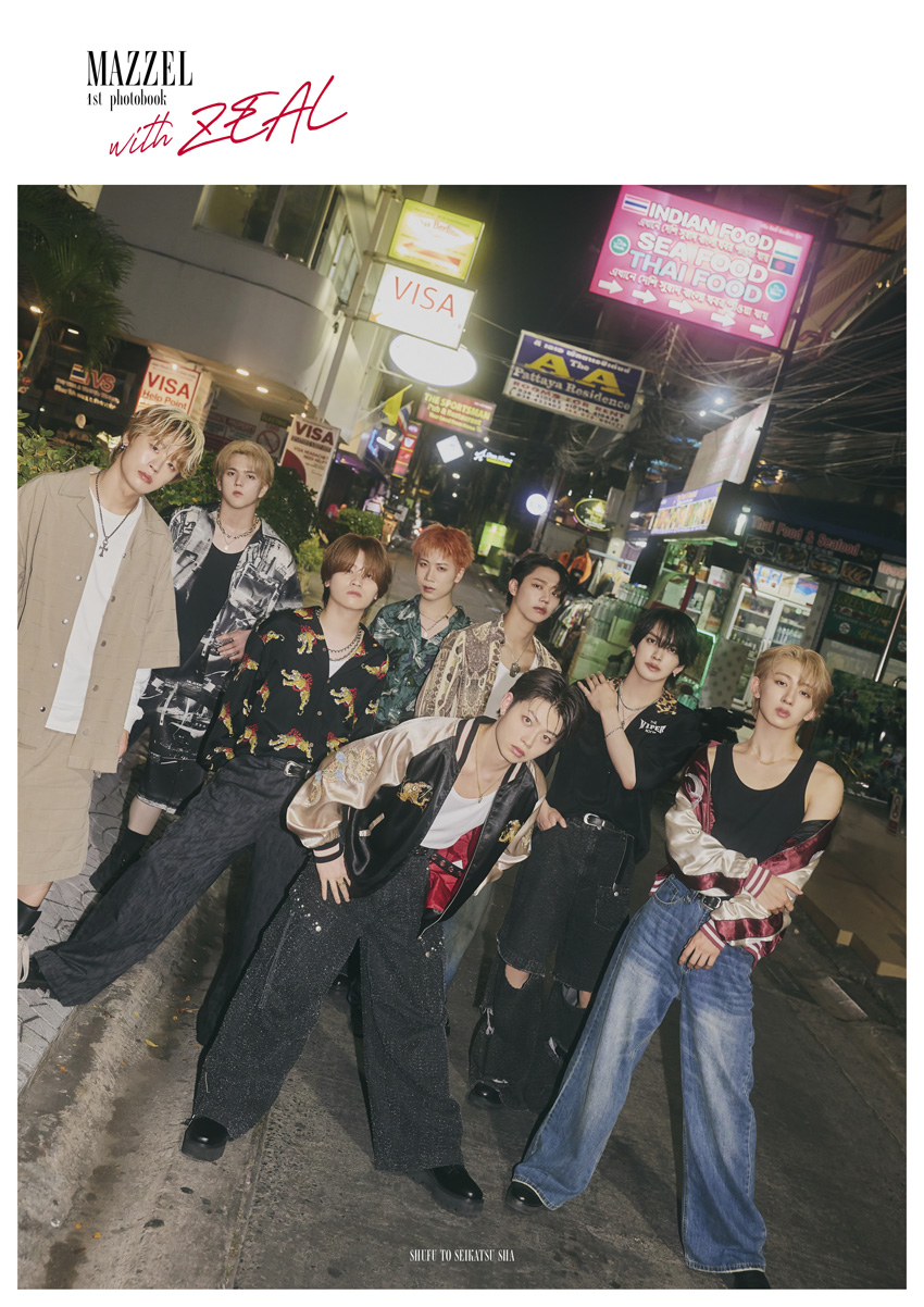 初写真集「MAZZEL 1st photobook with ZEAL」重版!未公開カット公開でオールブラック衣装1