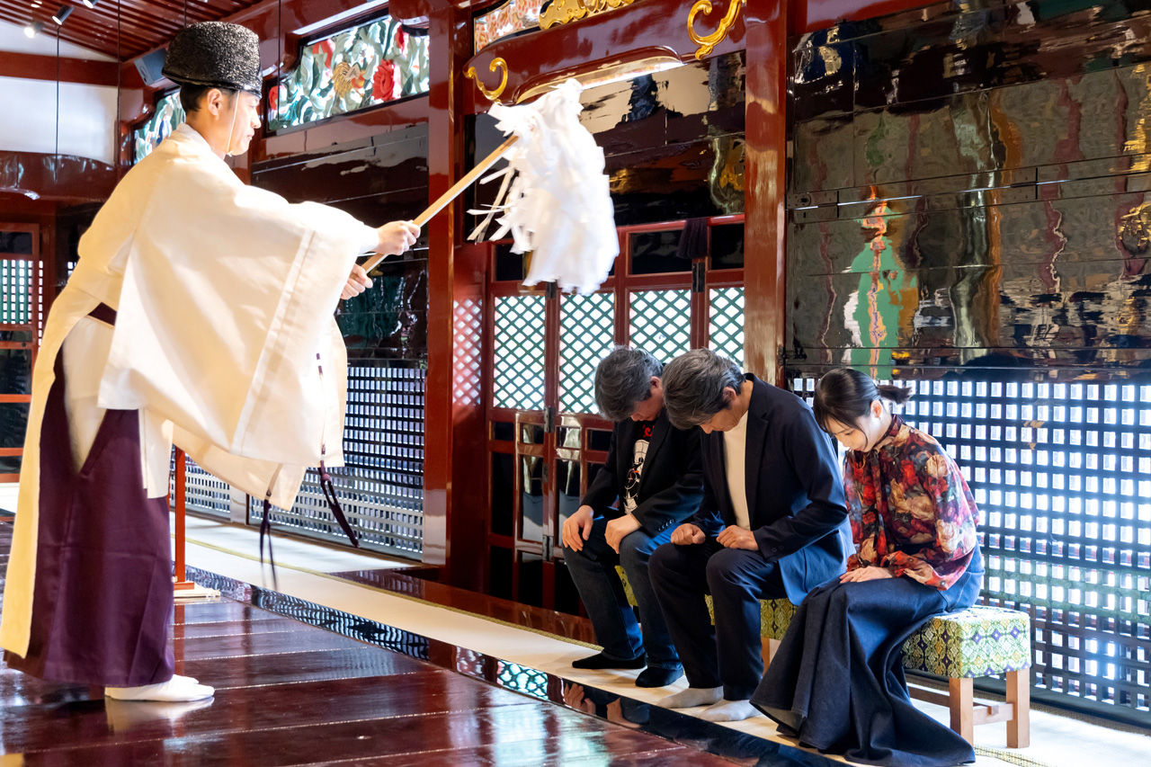 「踊る大捜査線 N.E.W.」織田裕二ら太宰府で願掛け!本広克行監督「いつまでも『踊る』を作れますように」3