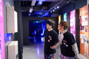 小林裕介&高橋李依『Re:ゼロから始める異世界生活』展公式レポート!オーディション秘話も1
