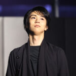 羽生結弦選手 華麗なスケーティングで「ハイアール・AQUA新製品」お披露目