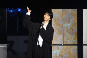 羽生結弦選手AQUAのCMとハイアール動画画像公開!足は90度以上上げる方が楽?12