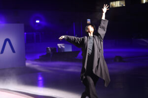 羽生結弦選手「ハイアール・AQUA新製品」スケーティング！お披露目の瞬間写真31枚掲載16