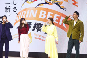 堤真一 酒税改正日に『キリン一番搾り生ビール』イベで「ビール史に残る日」有村架純、賀来賢人、小芝風花と5