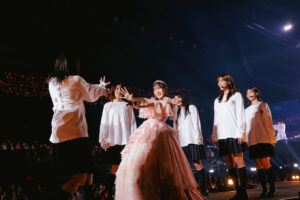 櫻坂46『15th Single BACKS LIVE!!』&増本綺良の卒業セレモニー公式レポート!全身全霊33
