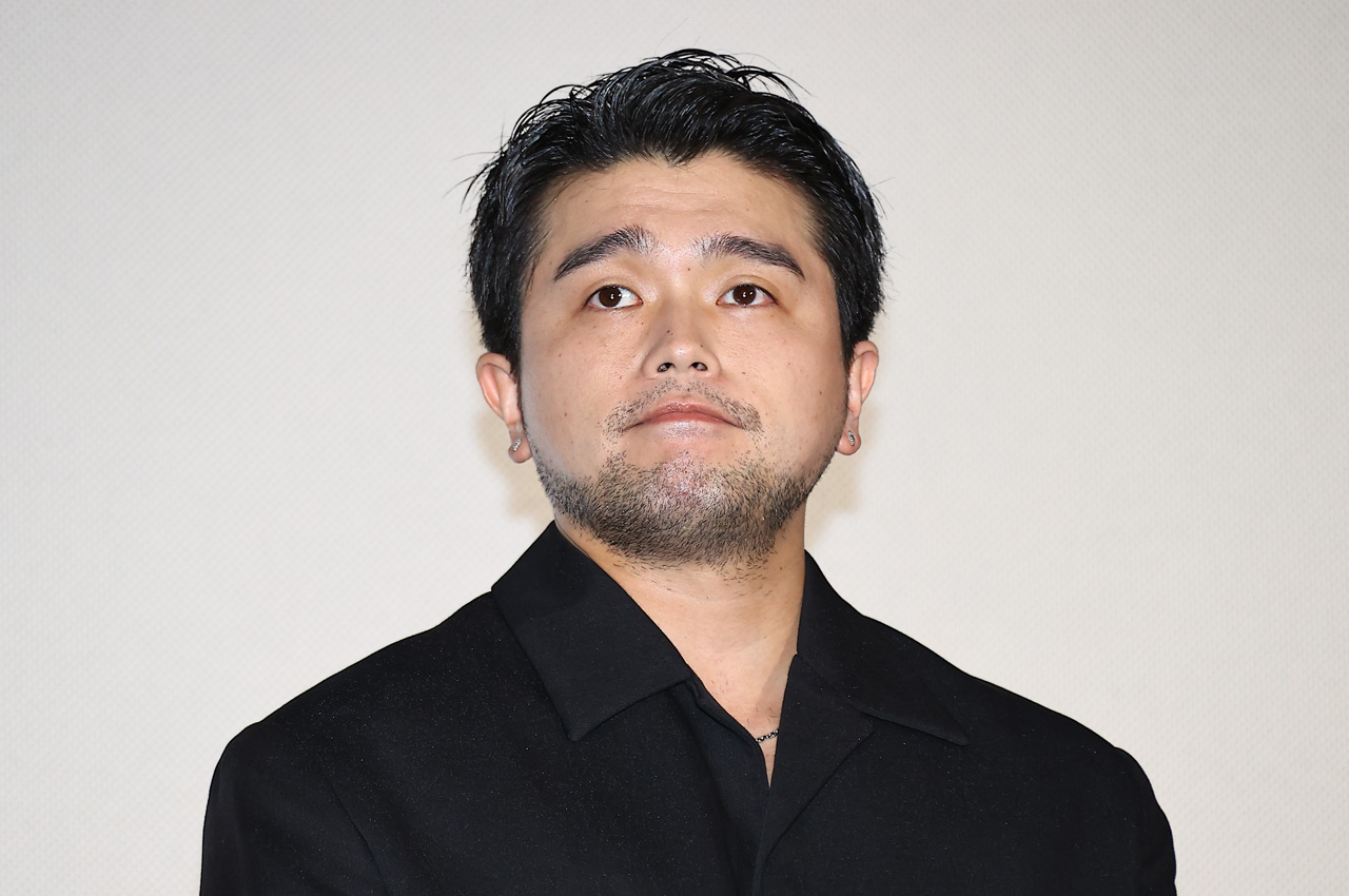 井口理 俳優活動がKing Gnuにどう還元?『逃げろお嬢さん』深川麻衣 アイナ・ジ・エンドと練った作戦?1