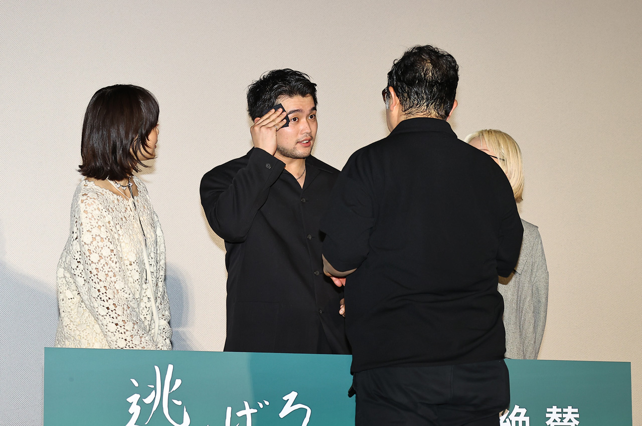 井口理 俳優活動がKing Gnuにどう還元?『逃げろお嬢さん』深川麻衣 アイナ・ジ・エンドと練った作戦?4
