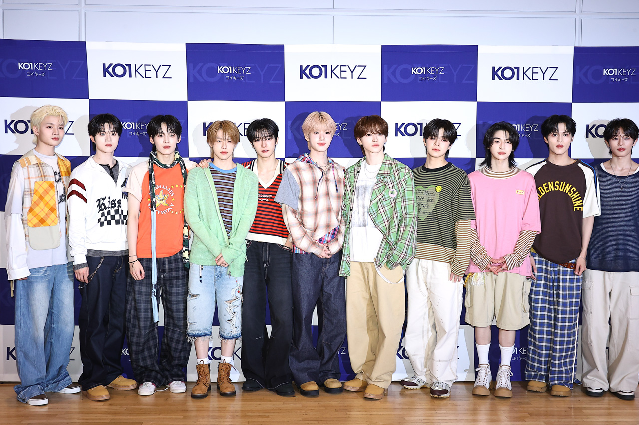 KO1KEYZデビュー前日に『KO1KEYZ DEBUT SHOWCASE』開催!壁ドンゲームやパフォーマンスで魅せる6