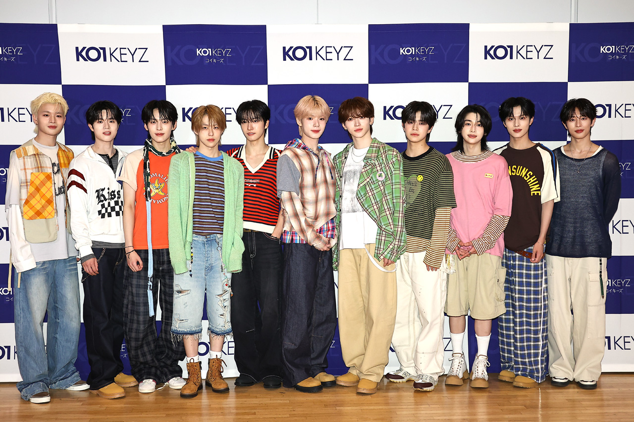 KO1KEYZデビュー前日に『KO1KEYZ DEBUT SHOWCASE』開催!壁ドンゲームやパフォーマンスで魅せる7