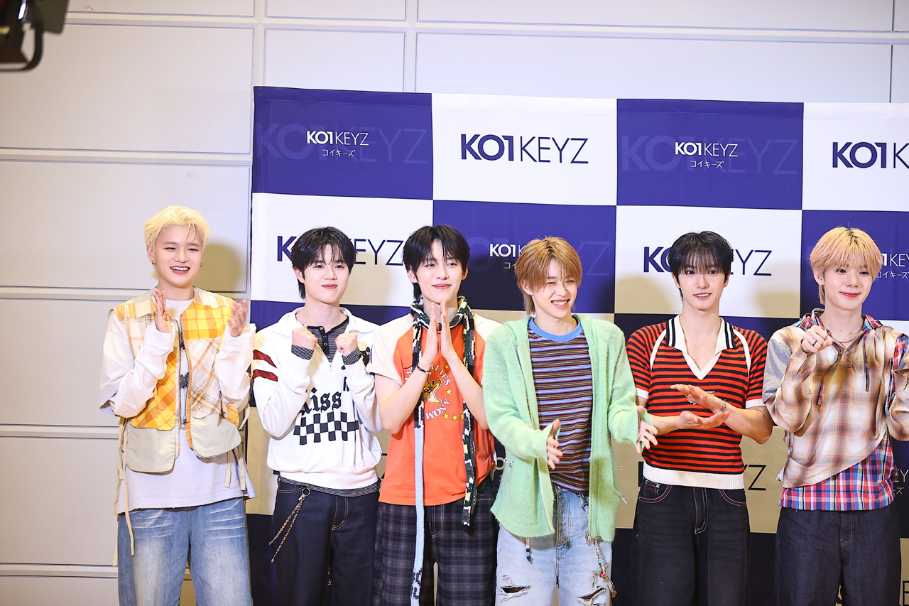 KO1KEYZデビュー前日に『KO1KEYZ DEBUT SHOWCASE』開催!壁ドンゲームやパフォーマンスで魅せる16