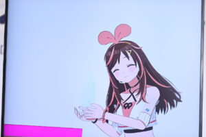 キズナアイ『第1回 日本 推し活大賞 2026』『VTuber部門』受賞で等身大アクスタプレゼント9