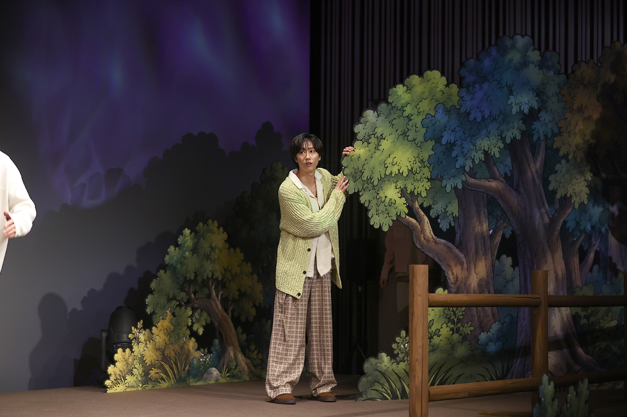 阿部亮平 ひょっこりからの両手上げてプーさんに駆け寄る!ファンへエア頭ポンポンで「そのままでいいんだよ」1