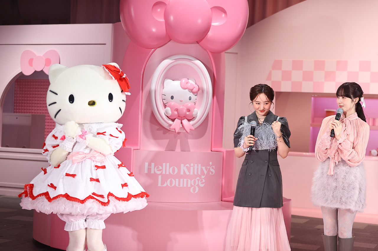 本田望結、本田紗来姉妹 表参道ヒルズ『Hello Kitty’s Lounge』来場!大事な話がメールの理由?1